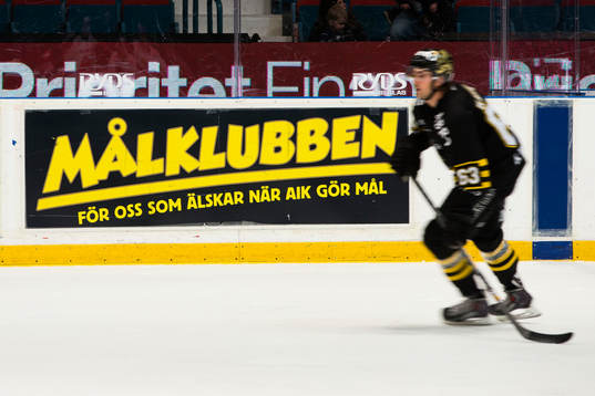 s "Målklubben" på sargen