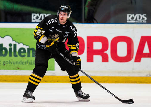 s Jordan Hendry