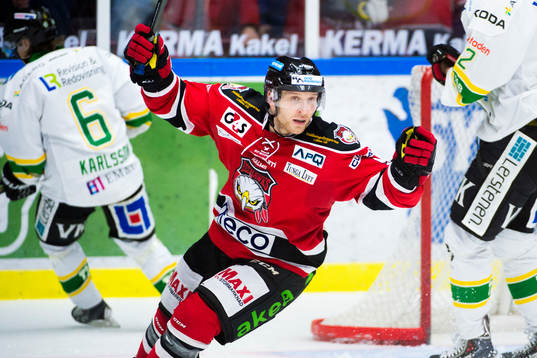 Malmö Redhawks Frederik Strom jublar