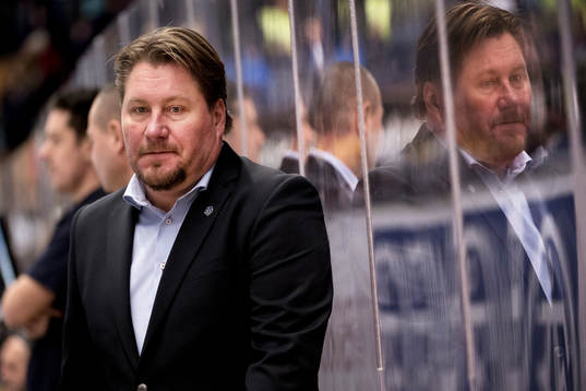 Leksands Huvudtränare Andreas Appelgren  deppar