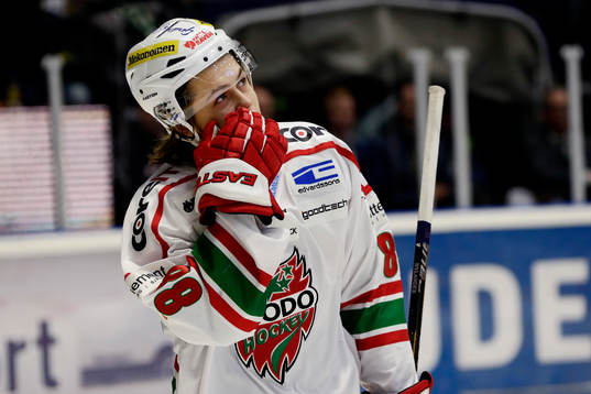 Modos William Nylander deppar