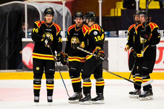 Brynäs Oskar Lindblom, Simon Bertilsson och Anton Rödin
