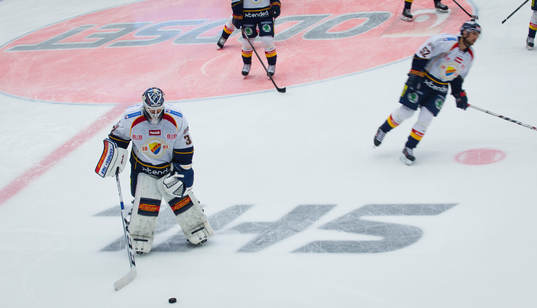 Djurgårdens målvakt Mikael Tellqvist åker över SHL