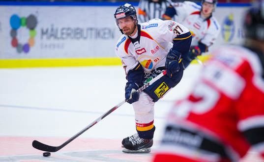 Djurgårdens Mikael Samuelsson