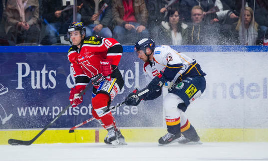 Örebros Derek Ryan