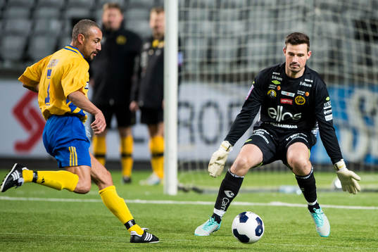 Elfsborgs Kevin Stur-Ellegaard och VM94-Lagets Henrik