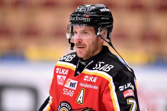 Luleås Jan Sandström på uppvärmningen