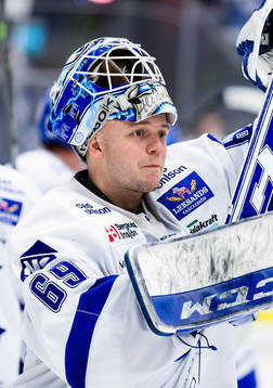 Leksands målvakt Oscar Alsenfelt firar