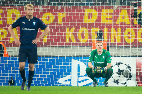 Malmö FFs målvakt Robin Olsen  deppar