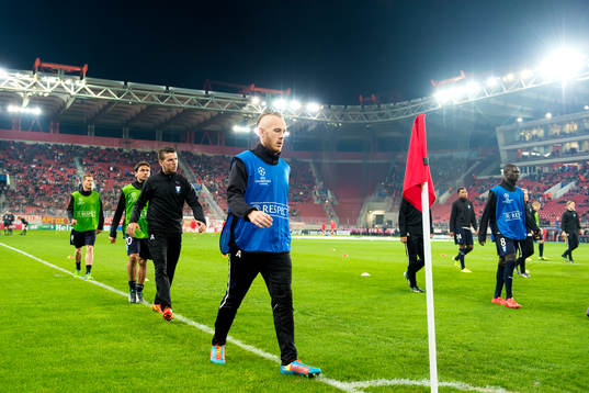 Malmö FF och Magnus Eriksson värmer upp