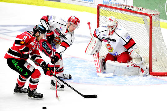 Malmö Redhawks Frederik Strom och Almtunas Mattias