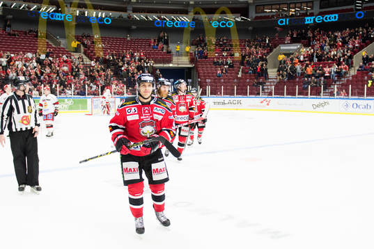 Malmö Redhawks Björn Svensson jublar
