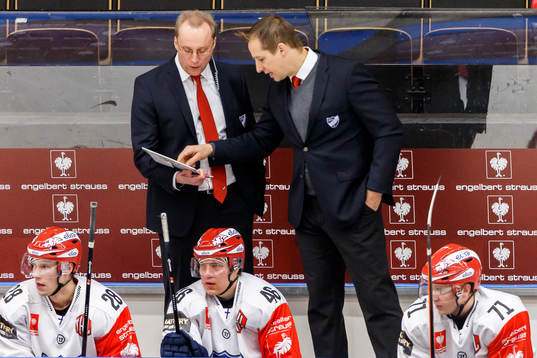 tränare Antti Törmänen (h)