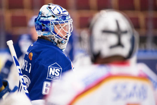 Leksands målvakt Oscar Alsenfelt före ishockeymatchen i