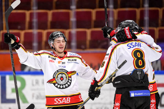 Luleås Johan Forsberg jublar