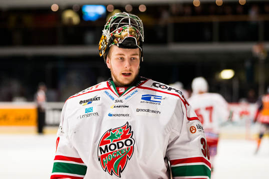 Modos målvakt Linus Ullmark