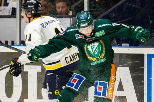 s Chris Campoli