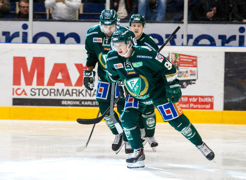 Färjestads Toni Rajala jublar