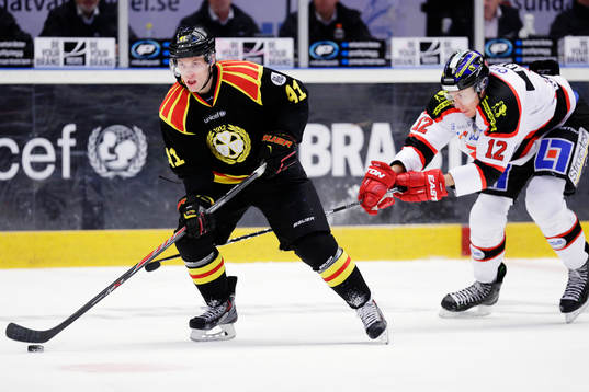 Brynäs Greg Scott och Örebros Marko Anttila