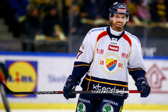 Djurgårdens Mikael Samuelsson