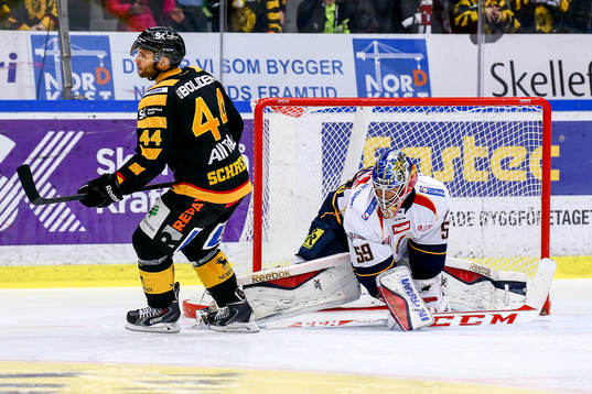 Skellefteås Rob Schremp avgör på straff på Djurgårdens
