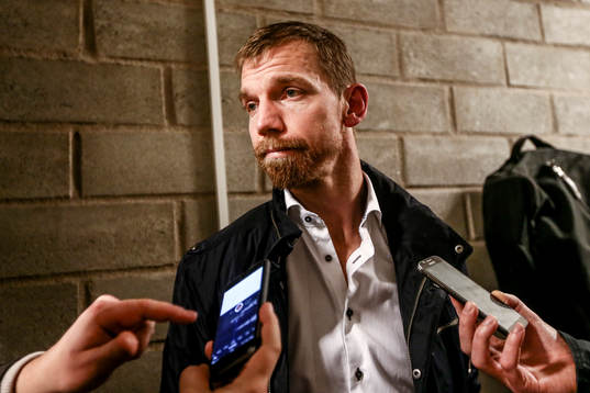 Djurgårdens Mikael Samuelsson i civila kläder