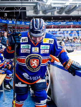 Växjös Tuomas Kiiskinen kliver av skadad i första