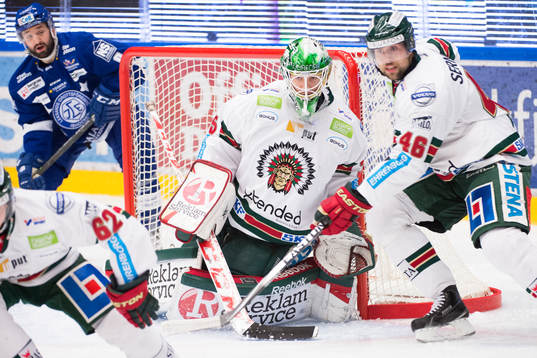 Leksands Eric Himelfarb , Frölundas målvakt Linus