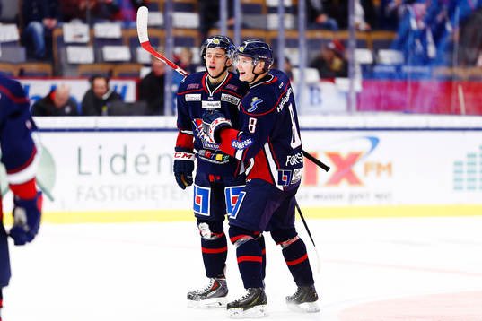 Linköpings Jakub Vrana gör 1-1 och jublar