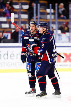 Linköpings Jakub Vrana gör 1-1 och jublar