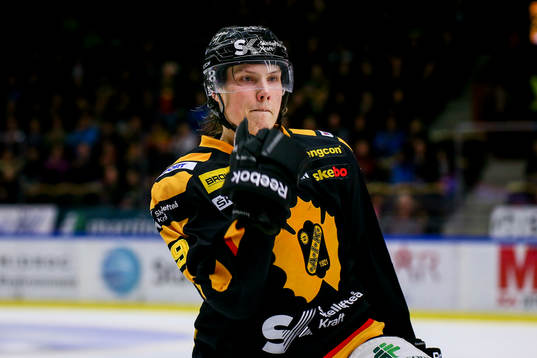 Skellefteås Oscar Sundqvist jublar