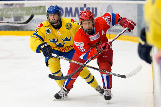 Sveriges Nathalie Ferno och Rysslands Ekaterina Smolina