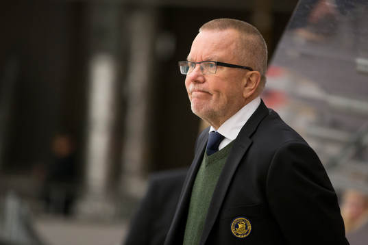 Sveriges Leif Boork ser bestämd ut
