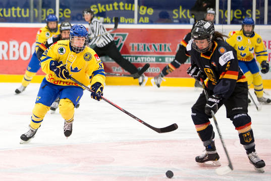 Sveriges Pernilla Winberg och Tysklands Eva Byszio