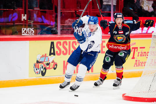 Leksands Brian Connelly och Djurgårdens Sebastian Lauritzen