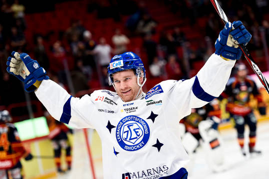 Leksands Jens Bergenström jublar