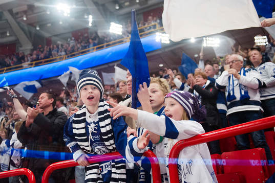 Leksands supportrar jublar