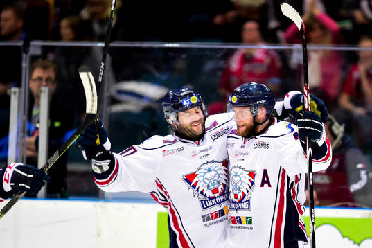 Linköpings Jonas Junland jublar