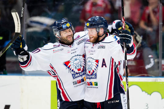Linköpings Jonas Junland jublar
