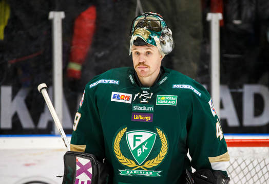 Färjestads målvakt Justin Pogge deppar