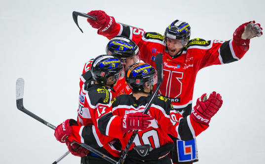 Örebros Martin Johansson gör 3-2 i sudden death och