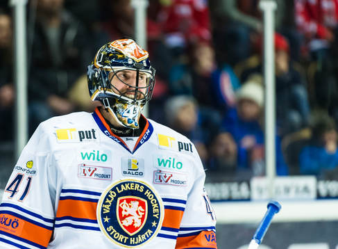 Växjös målvakt Cristopher Nihlstorp är glad