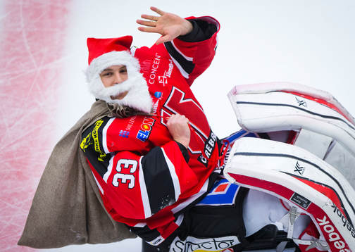 Örebros målvakt Julius Hudacek klädde ut sig till