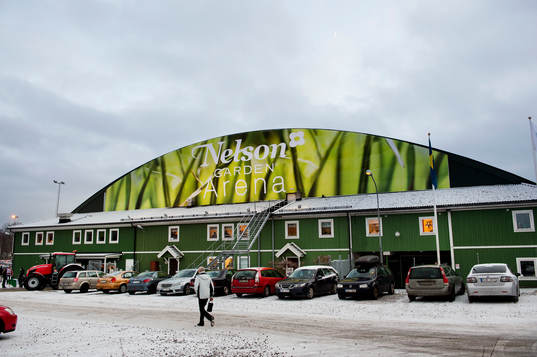 Nelson Garden Arena innan ishockeymatchen i Allettan mellan