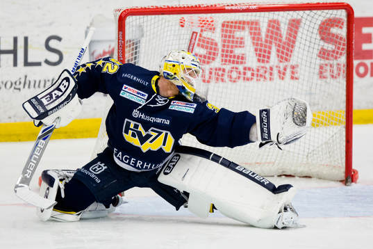 s målvakt Gustaf Wesslau