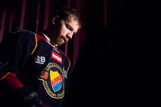 Djurgårdens Mikael Samuelsson