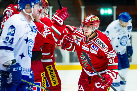 Modos Jonas Ahnelöv sätter 1-1 målet