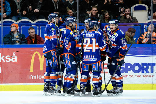 Växjös Erik Josefssonhar gjort 1-2 till Växjö