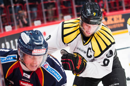Djurgårdens Joakim Eriksson och Brynäs Niclas Andersén