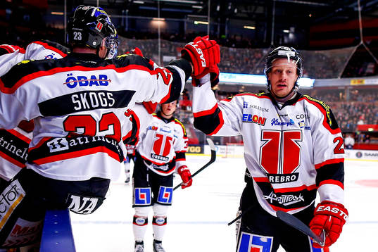 Örebros Marcus Weinstock jublar